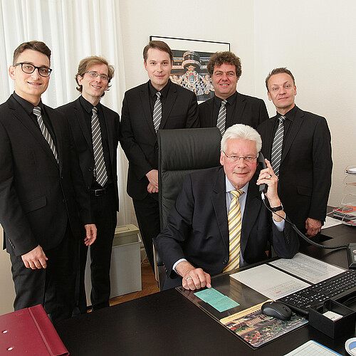 Hannover Harmonists singen „Kein Schwein ruft mich an“
