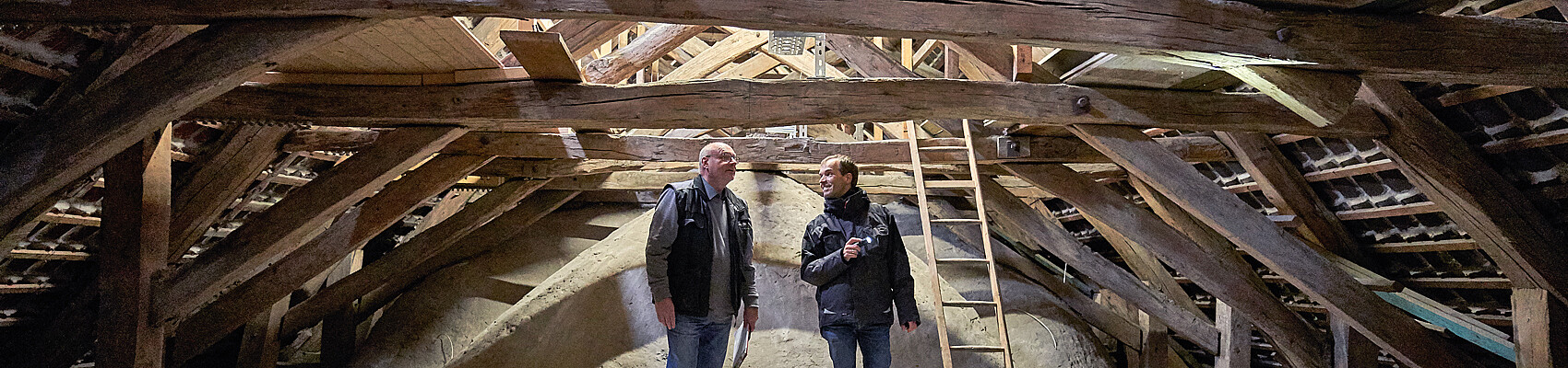 Blick in den Dachstuhl der Stiftskirche Wunstorf. Foto: Micha Neugebauer