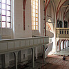 Blick in den Innenraum der Klosterkirche Ebstorf während der Sanierung durch die Klosterkammer.